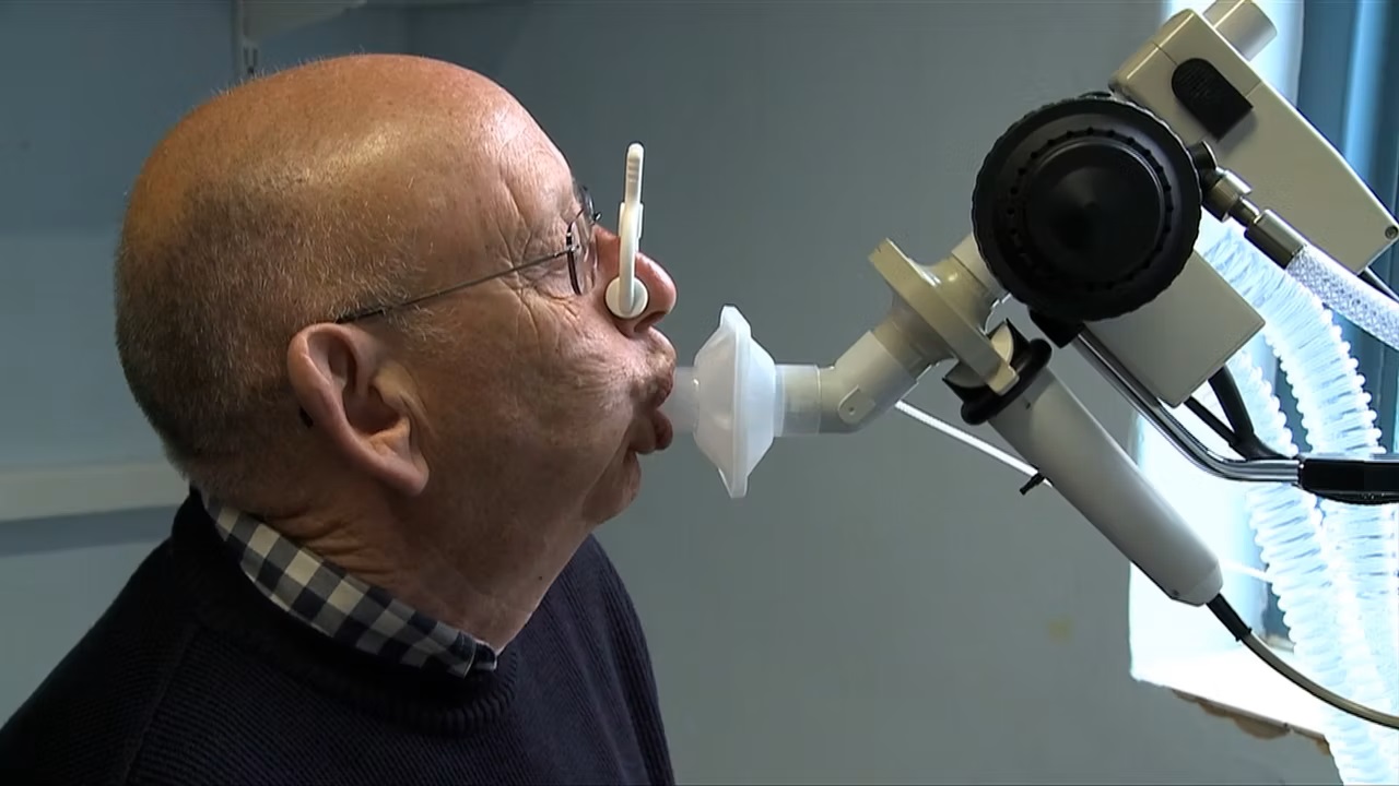 Significance of FEV3/FEV6 in Recognition of Early Airway Disease in Smokers at Risk of Development of COPD Analysis of the SPIROMICS Cohort - preview image